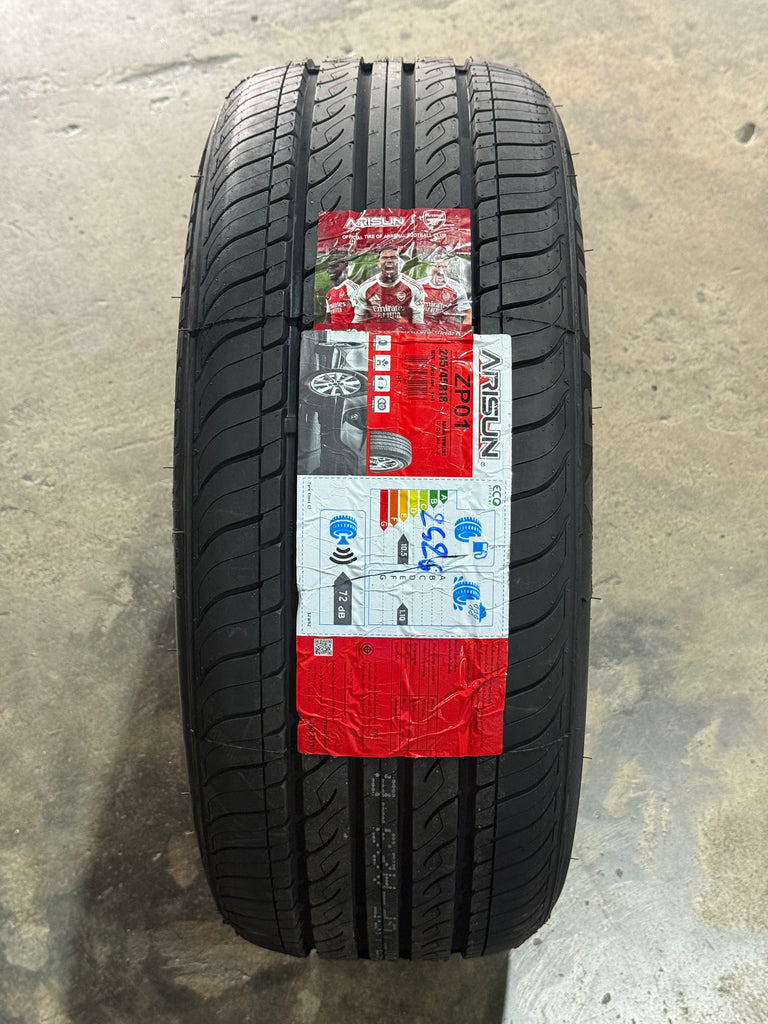 Arisun 245/45/18